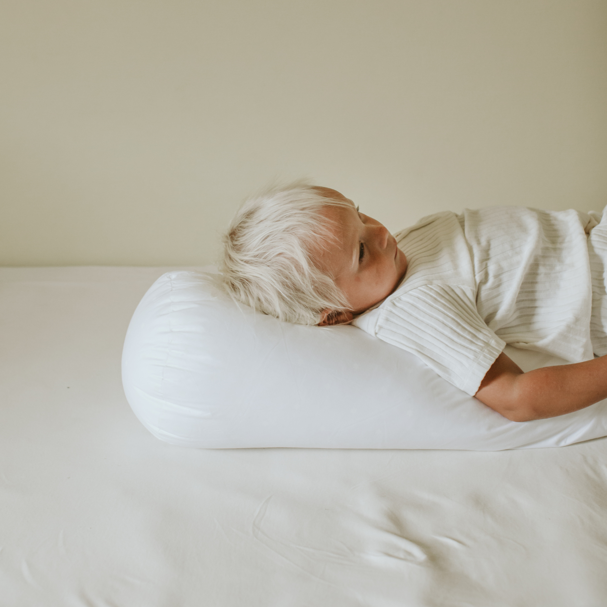 Comfort-I Junior Stödkudde inkl. överdrag - Vit